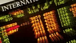 Prețul petrolului s-a stabilizat, după declinul determinat de tensiunile economice globale