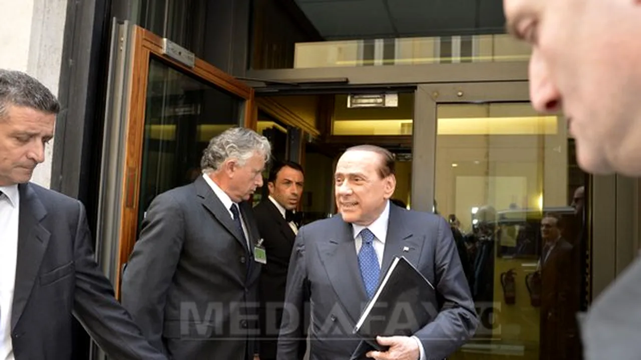 Silvio Berlusconi, aşteptat de o româncă la fundaţia unde efectuează muncă în folosul comunităţii
