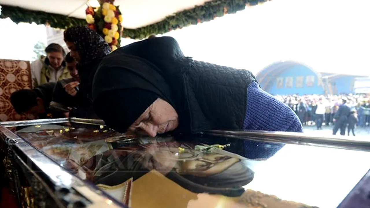 Moaştele Sfântului Gheorghe, donate de arhiepiscopul emerit de Milano, expuse la Constanţa