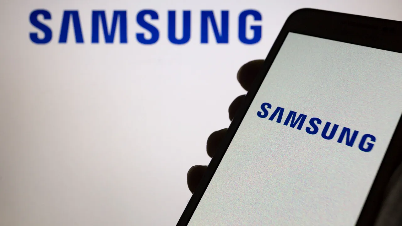 Samsung anunţă un pachet aniversar la 10 ani de la lansarea telefoanelor Galaxy