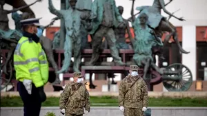 Un pericol în criza coronavirusului: zvonurile cu componentă militară şi de securitate