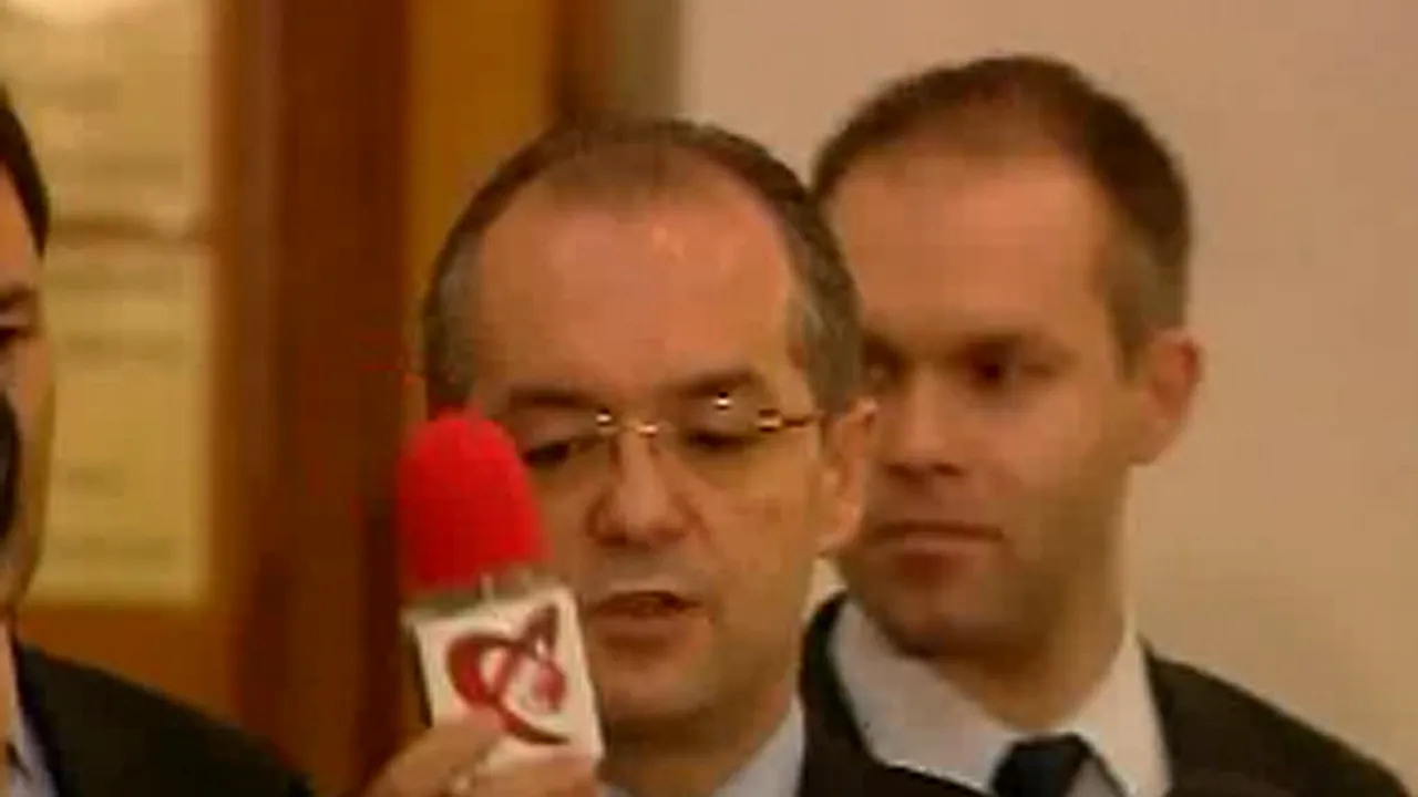 Convenţia Organizaţiilor de Media condamnă atitudinea premierului Emil Boc faţă de mass-media