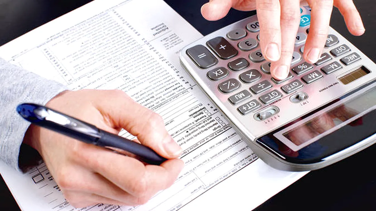 Expert fiscal: 2018, anul în care pot creşte taxele şi impozitele din cauza impozitului pe gospodărie