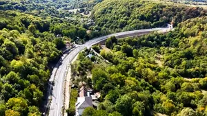 Trenurile ar putea reveni pe o linie inaugurată acum peste 150 de ani