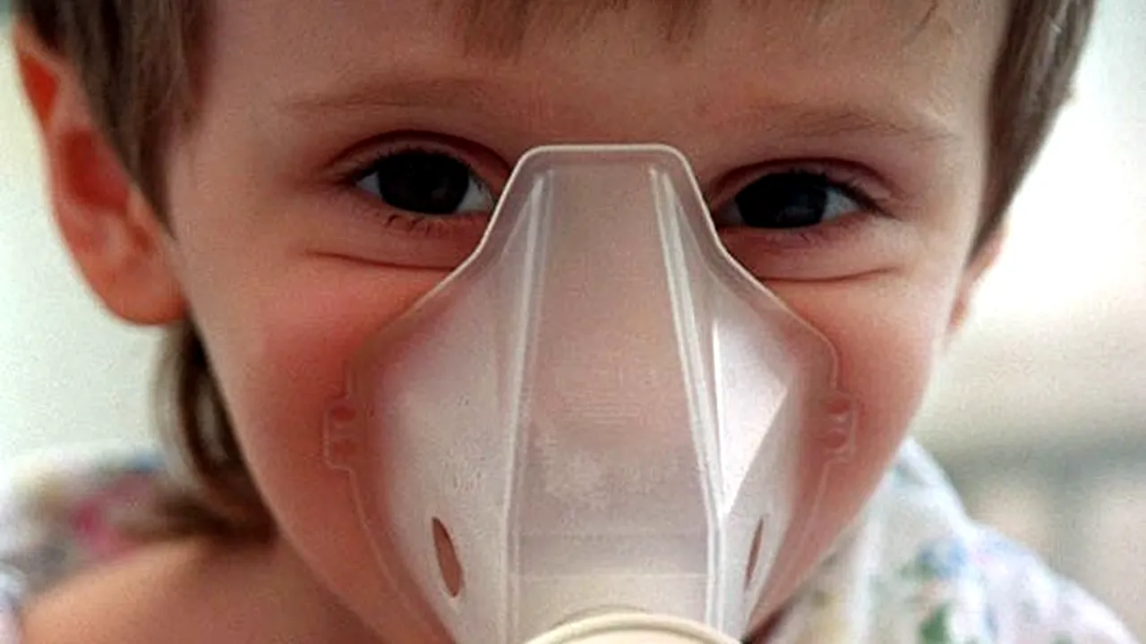 Franţa se află în stare de alertă din cauza unei epidemii de bronşiolită la copii mici 