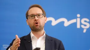 Dominic Fritz, atac la adresa suveraniștilor, după ce incidentul de la Galați: Ar trebui să cedăm Galațiul sau Tulcea Rusiei să nu ne mai atace cu drone?