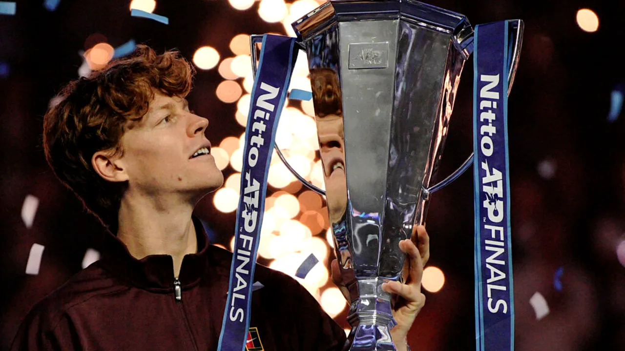 Jannik Sinner încheie anul cu un nou titlu la Torino: „Sunt un jucător mai bun decât anul trecut”