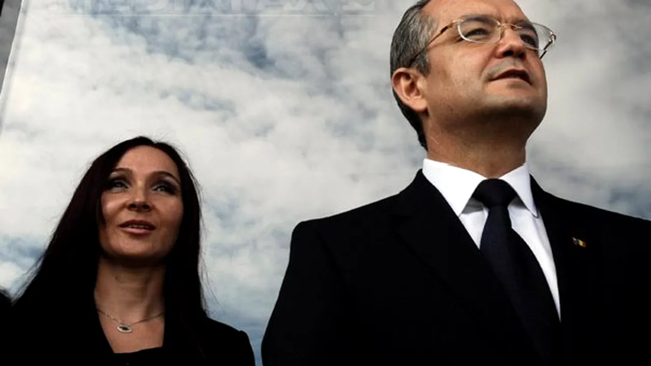 Boc: Familia m-a sprijinit inclusiv la demisie. Avem dispute în casă pentru proiecte ca Roşia Montană