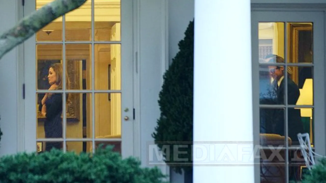 Ce subiecte a discutat Angelina Jolie cu Obama la Casa Albă