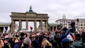 Lovitură primită de extrema dreapta din Germania: Partidul Alternativa pentru Germania a fost pus sub supraveghere de către serviciul de securitate internă