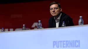 Europarlamentar: Atenţionez guvernanţii că furtul din bani europeni duce la suspendarea fondurilor