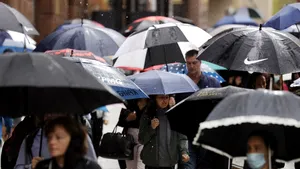 Prognoza METEO Bucureşti. ANM anunţă că ploile nu se opresc în Capitală