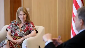 Reacția MAE după ce Kathleen Kavalec, ambasadoarea SUA din România, si-a anunțat retragerea