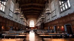 SUA: Universitatea din Michigan, anchetată federal după arestarea a doi cercetători chinezi
