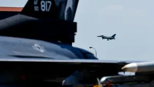 Tensiune între Japonia și China după ce avioanele chinezilor au zburat lângă cele ale japonezilor