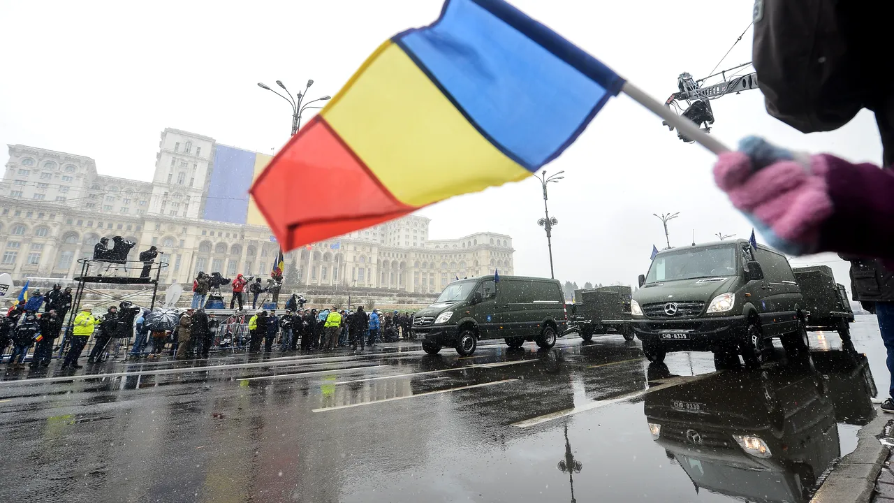 (P) De Ziua Naţională, fă ţării tale cea mai frumoasă declaraţie de dragoste, cumpără Fabricat în Romania