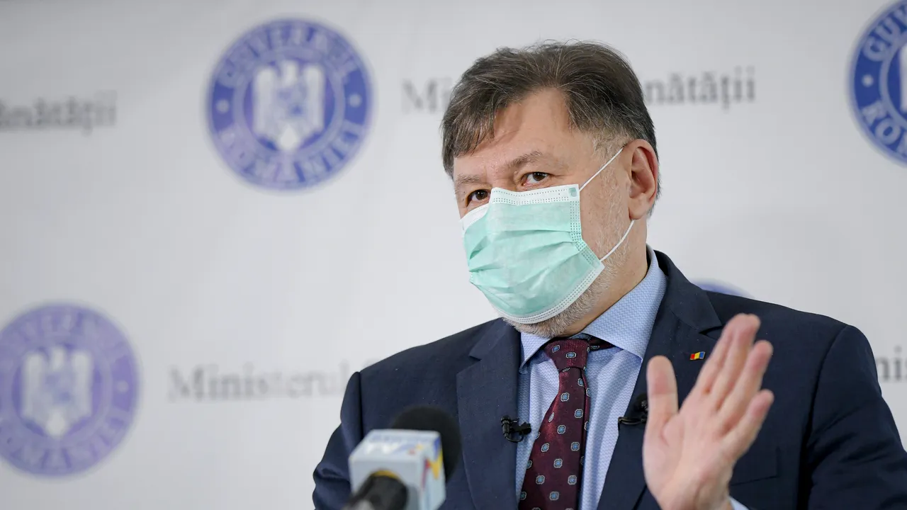Ministrul Sănătăţii s-ar fi opus închiderii şcolilor în martie 2020. Rafila susţine că în timpul pandemiei au fost luate decizii care puteau fi evitate