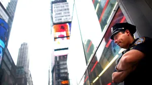 Faisal Shahzad s-ar fi întors duminică în Times Square pentru a recupera o maşină