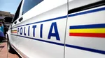 Un bărbat de 90 de ani a provocat un accident. Mașina pe care o conducea s-a răsturnat