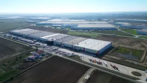Agricover transformă distribuţia agricolă prin deschiderea primului depozit certificat SEVESO 