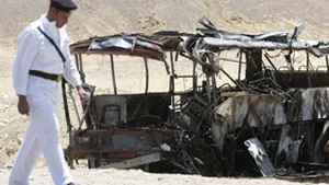 Românii răniţi în accidentul din Egipt urmează să fie aduşi duminică în ţară