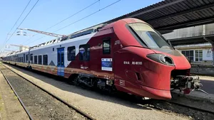Premieră în România: Primul tren atribuit de ARF prin licitație unei firme private a fost pus în circulație