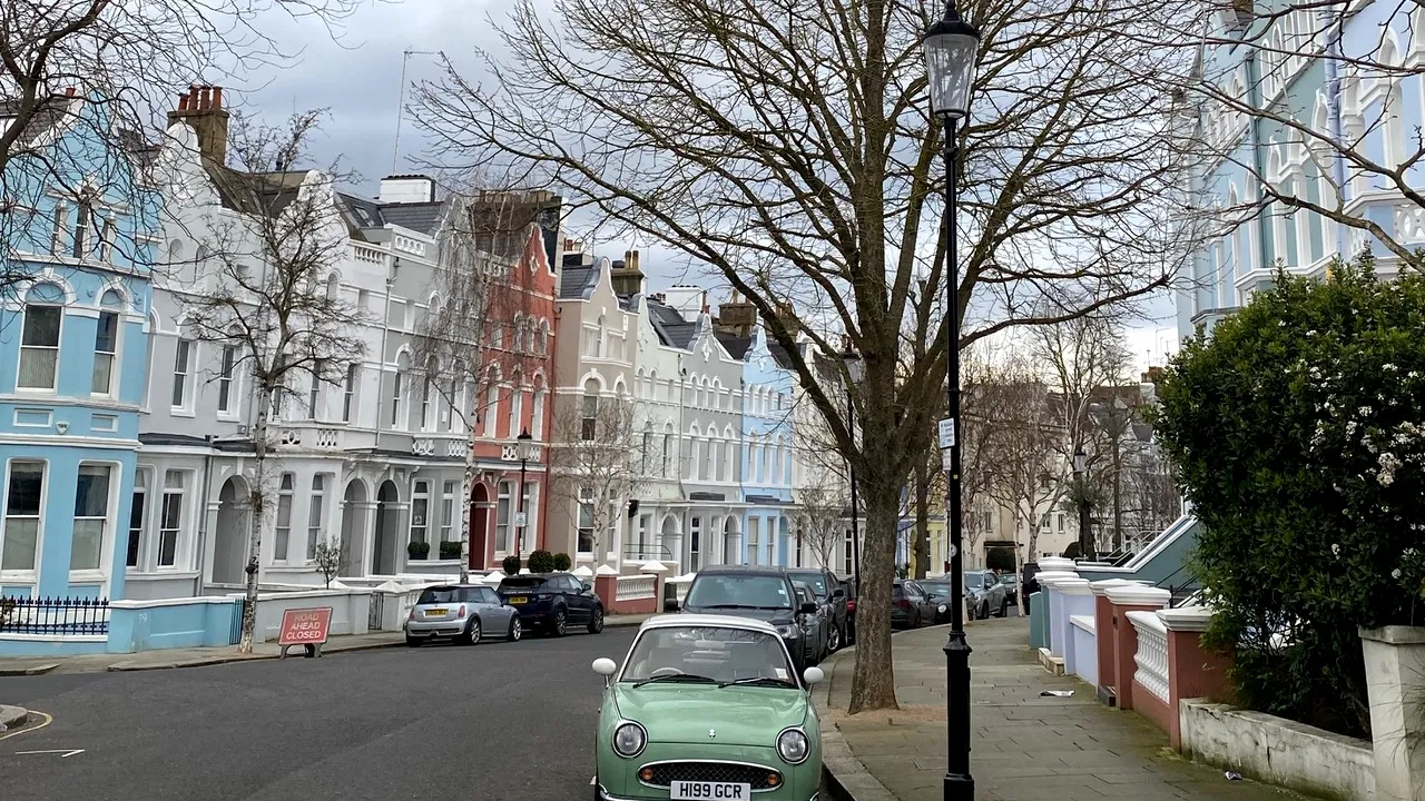 Jurnal de carantină al Anei din Londra. EPISODUL 3: Normalitatea cu care ne obişnuisem nu mai există. Trebuie să ne adaptăm, să privim cu alţi ochi