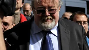 CSM l-a suspendat pe Florin Costiniu din funcţia de judecător la ICCJ
