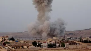 Armata israeliană a bombardat poziţii militare din Siria 