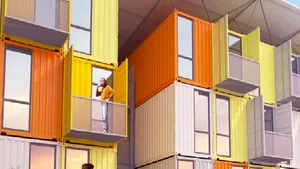 O firmă din Bulgaria construieşte în Bucureşti 100 de locuinţe din containere maritime. Cum vor arăta - FOTO