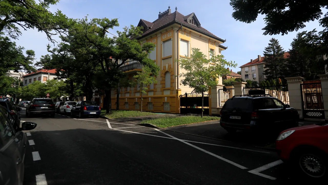 Dominic Fritz: Am recuperat prima vilă furată de pe Bulevardul Loga din Timişoara