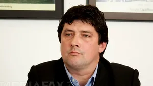 Liderul PCM Covasna refuză să arboreze drapelul României pe sediul organizaţiei