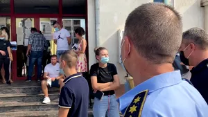 VIDEO | “Se bat” să ajungă la puşcărie: Ce salariu îi aşteaptă pe cei peste 1.000 de candidaţi care se visează poliţişti de penitenciare