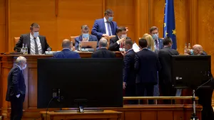 Şedinţa Camerei Deputaţilor, încheiată, la scurt timp, din cauza stării de sănătate a ministrului Dezvoltării