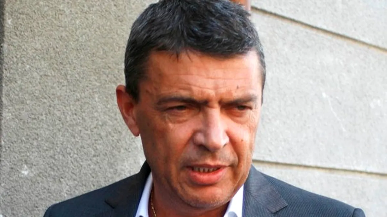Marian Petrache îi cere demisia lui Radu Stroe de la şefia Ministerului de Interne