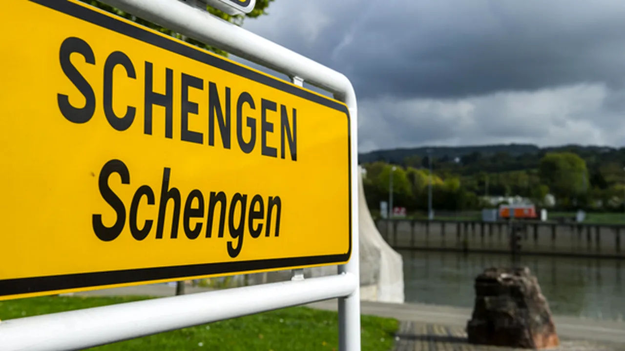 Discuţii despre aderarea României la spaţiul Schengen, cu doar câteva zile înainte de turul doi al alegerilor prezidenţiale