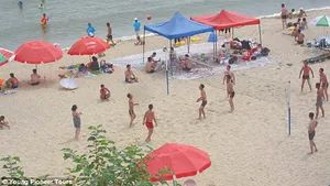 Cum arată o vacanţă pe litoral în Coreea de Nord. Sejurul pe care un operator de turism îl oferă străinilor: 