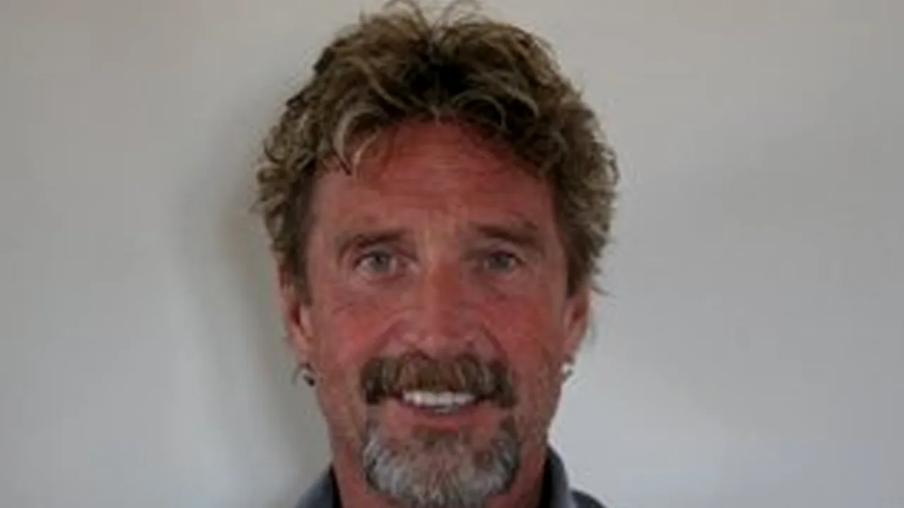 Fondatorul companiei McAfee, căutat pentru crimă în Belize