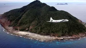 Japonia riscă să irite China: deschide o staţie radar în apropierea Insulelor Senkaku, disputate de ambele ţări