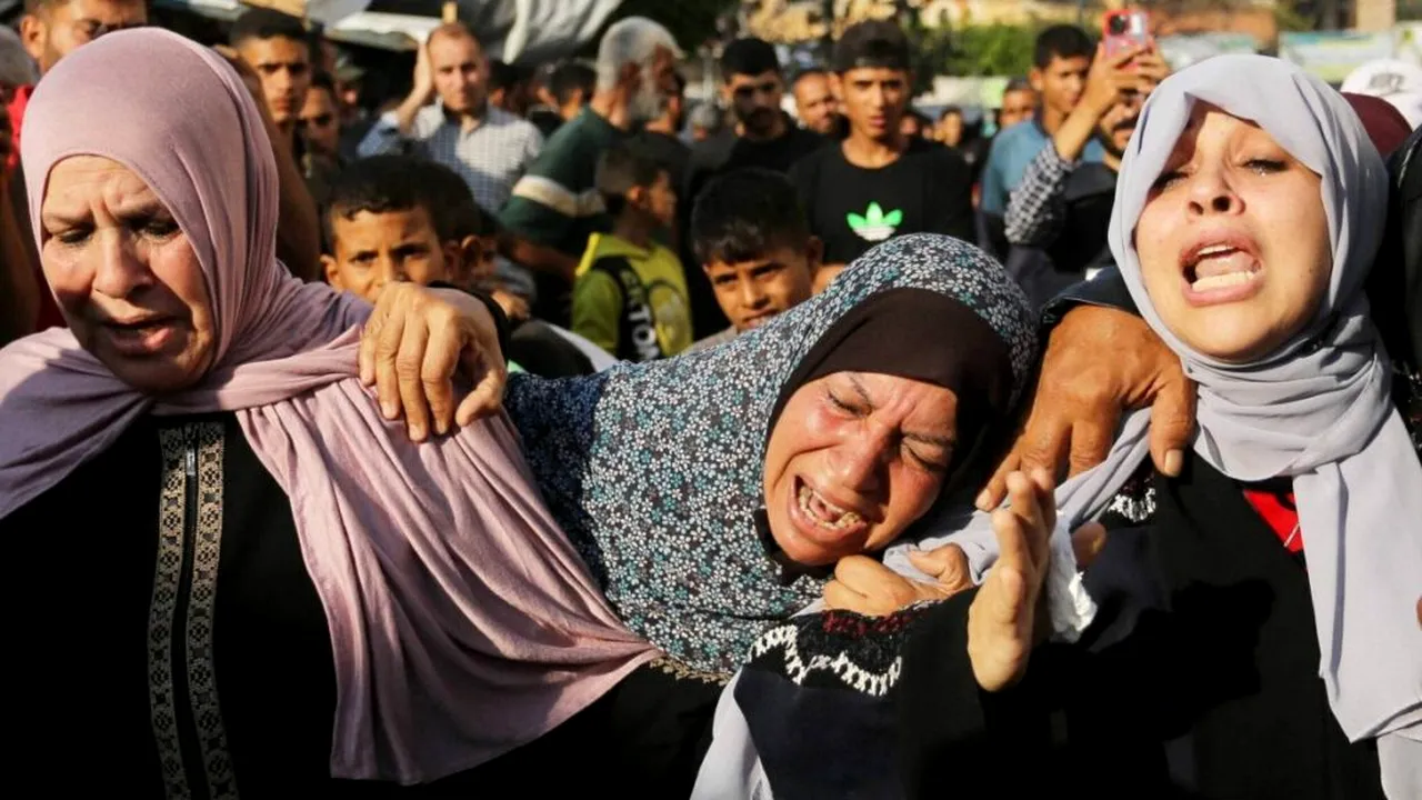 Experți în drepturile omului cer Consiliului ONU să ia măsuri pentru protejarea femeilor din Gaza