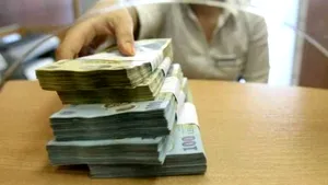Pensii mai mari, pensionari mai puțini în 2024