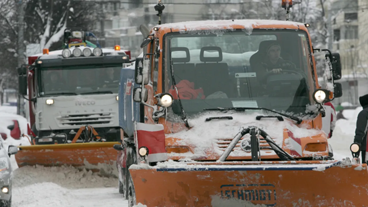 Peste 250 de utilaje de deszăpezire în Capitală, plugurile vor acţiona după ora 19.00