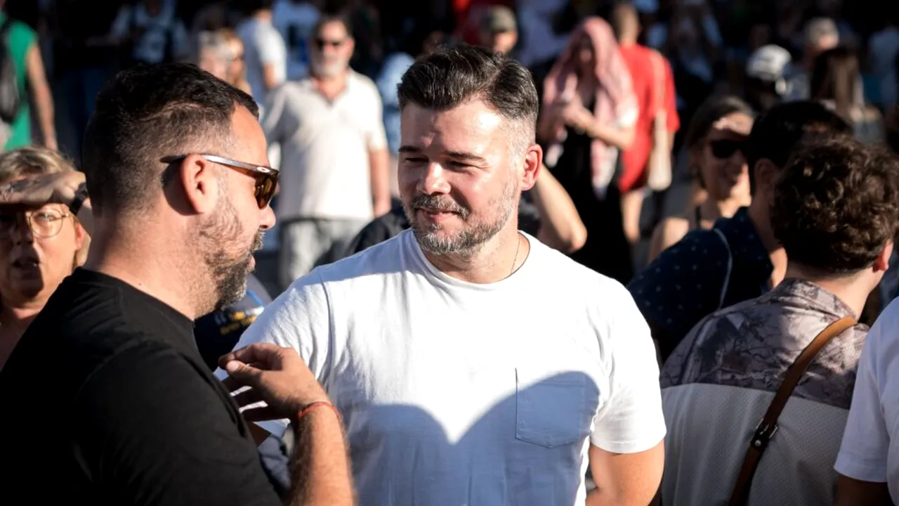 Cine este Gabriel Rufián, noul star al stângii politice din Spania: „Nu aveam nici bani de chirie!”