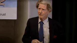 S-a stins din viață John Gurdon, laureatul Nobel ale cărui descoperiri au făcut posibilă clonarea oii Dolly