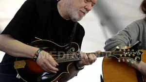 Tommy Ramone, fost membru al trupei punk rock Ramones, a murit la vârsta de 62 de ani