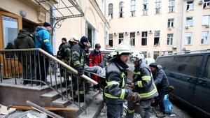 Marea Britanie şi alte zeci de ţări au reclamat la CPI atrocităţi comise de Rusia în Ucraina 