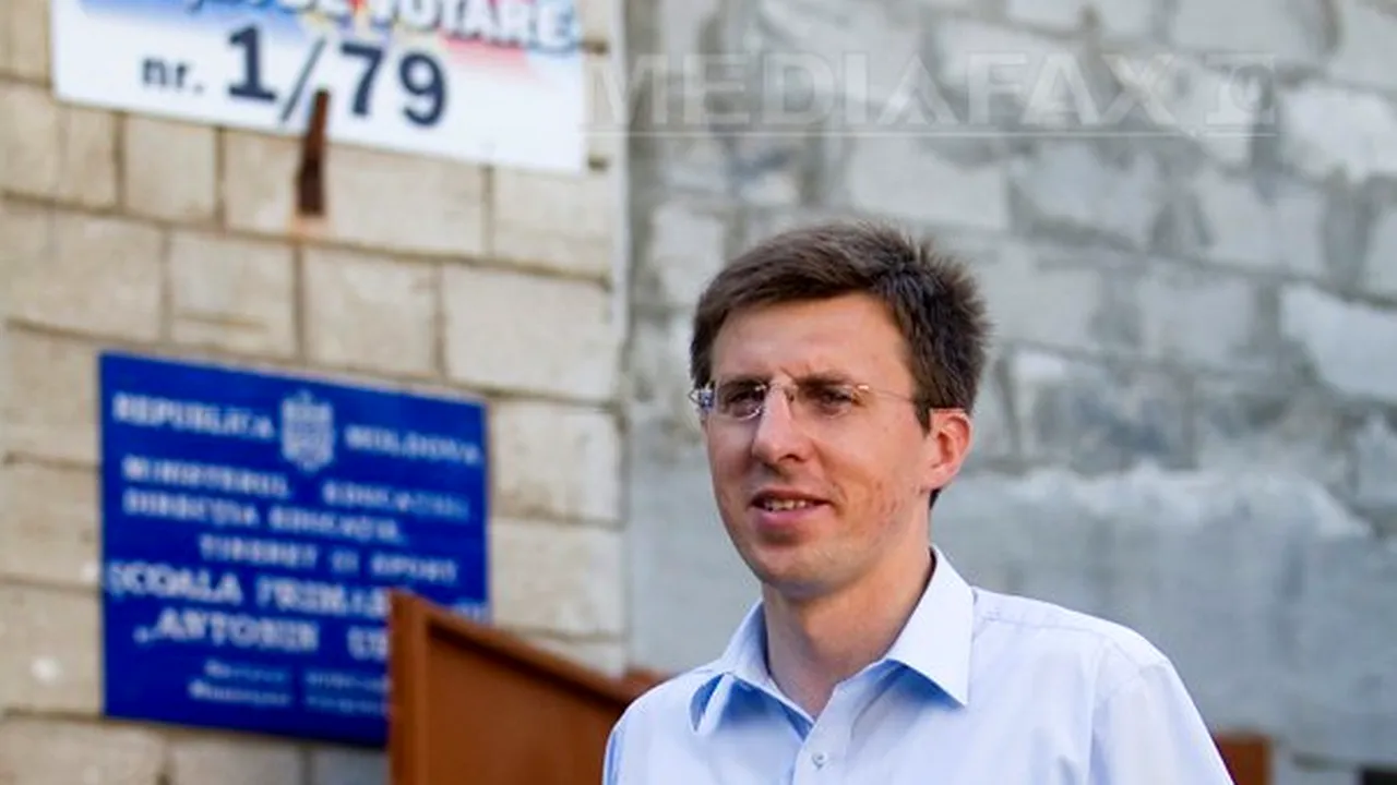 Dorin Chirtoacă a câştigat alegerile pentru primăria Chişinău cu 50,6% din voturi