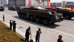 CRIZA NORD-COREEANĂ: Diplomaţii străini par hotărâţi să rămână în post la Phenian, în pofida tensiunilor