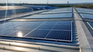 Doi din trei consumatori de energie nu vor să investească mai mult timp şi bani în sustenabilitate
