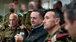 Israelul evacuează taberele din Cisiordania şi interzice întoarcerea refugiaţilor